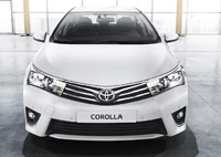 Передний бампер Toyota Corolla 18# 2013-2015