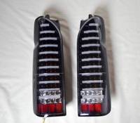Стопы диодные Toyota Hiace 2005-2015 (черные)