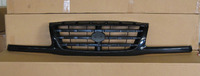 Решетка радиатора Suzuki Escudo 1997-2000