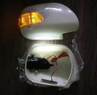 Корпуса зеркал Toyota Land Cruiser Prado 120 / Lexus GX 470 / Surf 215 / 4Runner / Hiace 200 (белые)