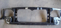 Рамка радиатора Toyota Land Cruiser 100