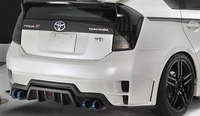 Бампер задний Tommy Kaira на Toyota Prius 30