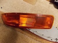 Поворотник в бампер Toyota Caldina / Corona 190