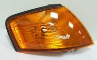 Габариты Nissan Wingroad Y11 оранжевые