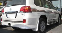 Накладка на задний бампер (губа) Toyota Land Cruiser 200 2013-2015 с хром полосками