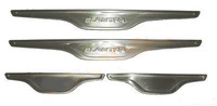 Накладки на пороги Hyundai Elantra / Avante 2010+