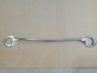 Распорка передних стоек VolksWagen Golf VW MK5 MK6 GTI R32