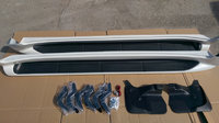 Пороги (подножки) Toyota Land Cruiser 200 2007+ дизайн LX (подсветка)