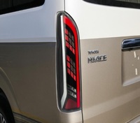Стопы диодные LED тюнинг Toyota Hiace 2004-2019