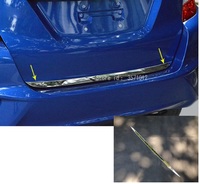 Хром накладка (молдинг) на 5-ю заднюю дверь Honda Fit 2014-2017
