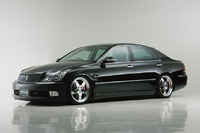 Аэродинамический обвес WALD Executive Line для Toyota Crown (S180)