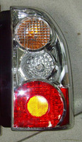 Стопы Suzuki Escudo / Grand Vitara 1997-2005 (хрусталь)