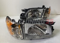 Фары комплект Subaru Forester SF5 SF9 1997-2000 + габариты
