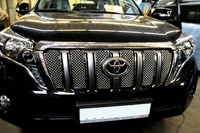 Вставки хром в решетку Toyota Land Cruiser Prado 150 2014 (стиль Бентли - Bentley style)