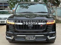 Рестайлинг комплект тюнинг Toyota Land Cruiser 200 в стиль Land Cruiser 300 обвес Modellista
