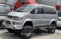 Фендера - расширители колесных арок Mitsubishi Delica p8W 97~ (рестайлинг 2 туманки)