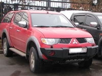Силовая накладка на передний бампер РИФ для Mitsubishi L200NEW без дуги