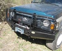 Передний силовой бампер Nissan Patrol Y60 серия трофи