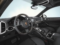 Руль и ручка КПП в карбоне для Porsche Cayenne 958