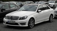 Передний бампер AMG для Mercedes C-Class W204
