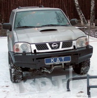 Силовой передний бампер Nissan NP-300 