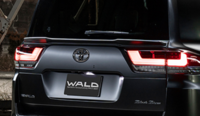 Спойлер Wald под стекло Toyota Land Cruiser 300
