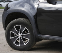Фендера - расширители колесных арок на Renault Duster