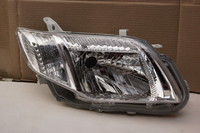 Фары оптика Toyota Corolla Axio 140